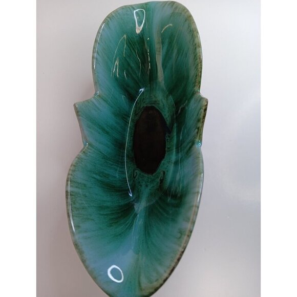 Blue Mountain Pottery Classic Flow Green Drip Glaze Dish - Picture 11 of 12